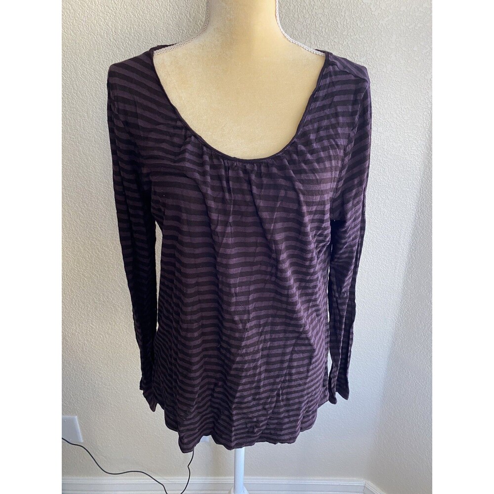Ann Taylor Long Sleeve Black & Purple Scoop Neck w/ Button Hole Back SZ L